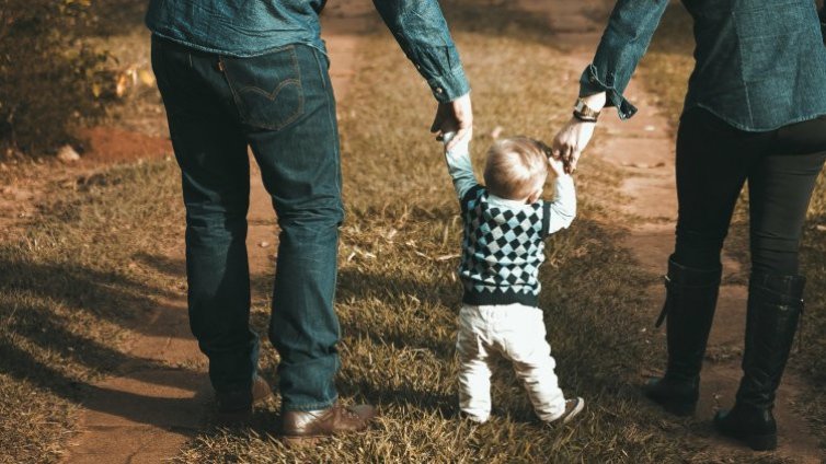 Търсят нови приемни семейства във Варна