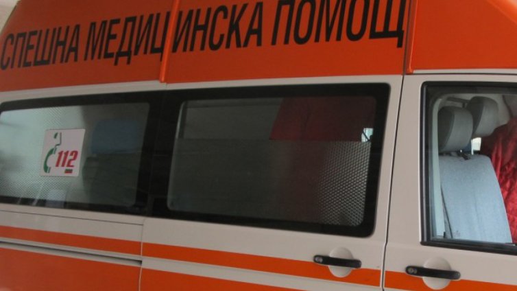 Седем в болница след тежка катастрофа в Бургас