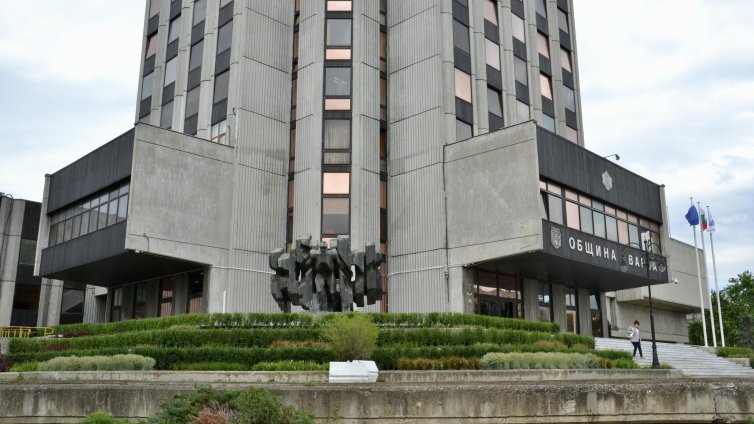 Осъдиха варненския парламент по жалба на кметската администрация