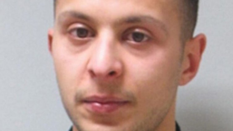 Франция ще плати защитата на Салах Абдеслам