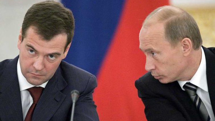 Путин и Медведев прекарват заедно уикенда 