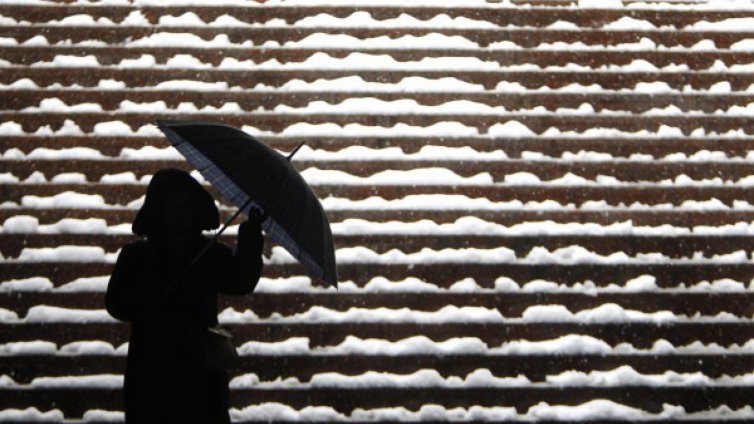 Снегът се завръща, сибирският студ – не!