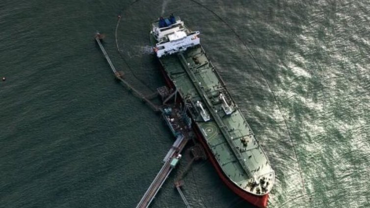 В Червено море атакуваха поредния товарен кораб