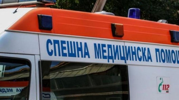 Бебе на шест месеца загина при тежка катастрофа