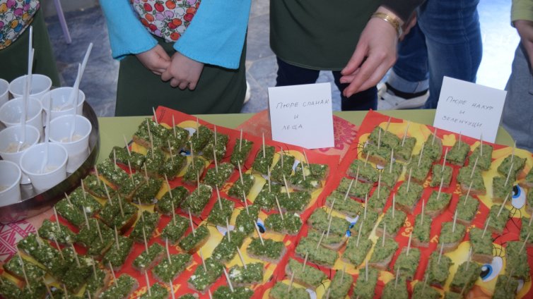 Пет нови здравословни храни добавиха в детското меню в ОДЗ 13