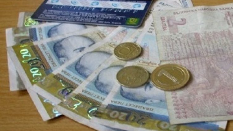 Пада размерът на таксите, събирани от ИА „Автомобилна администрация”