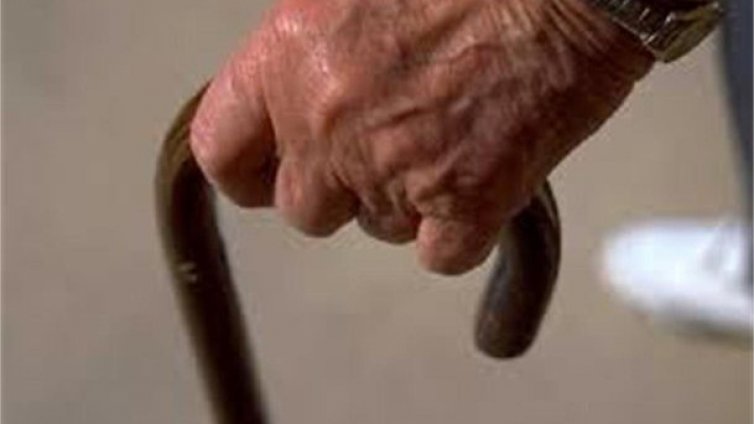 Наглост: Откраднаха бастуна на 87-годишен варненец