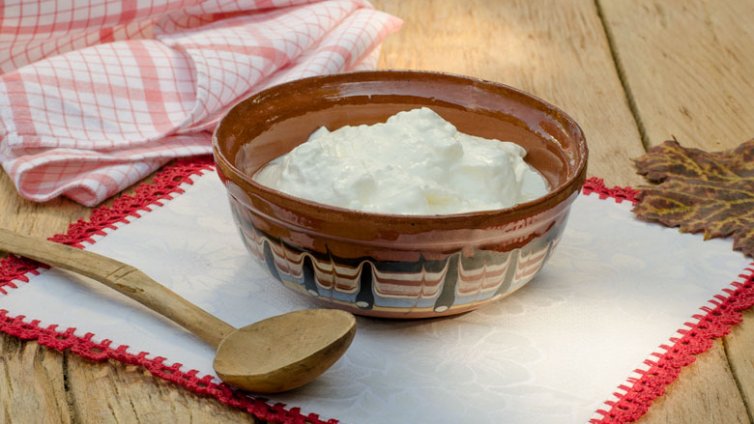 Откритие: Киселото мляко потушава цитокиновата буря при COVID-19