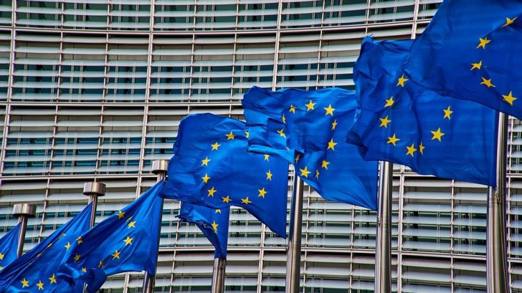 Мъжете все още преобладават в европейските институции
