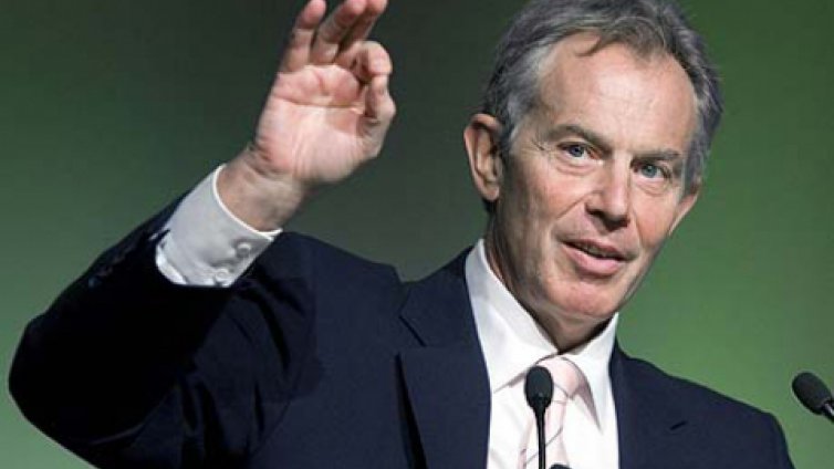 Кадафи се опитвал да постигне сделка с Тони Блеър