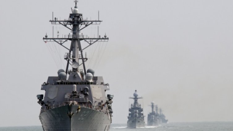Американски военен кораб навлезе в китайска акватория, заяви Пекин  