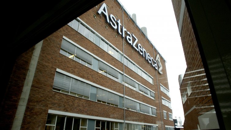 България скръцна със зъби на AstraZeneca, а от компанията &ndash; оправдания!