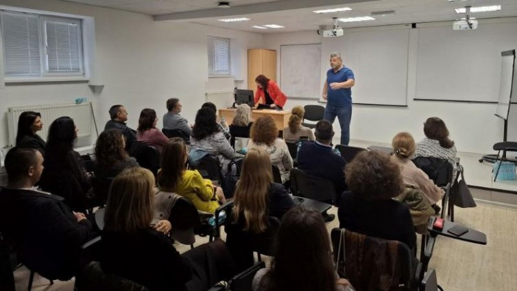 Военноморското училище и Окръжен съд – Варна обмениха опит