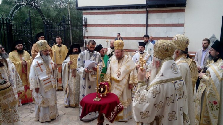 На Преображение се напомня явяването на Господа в небесна слава