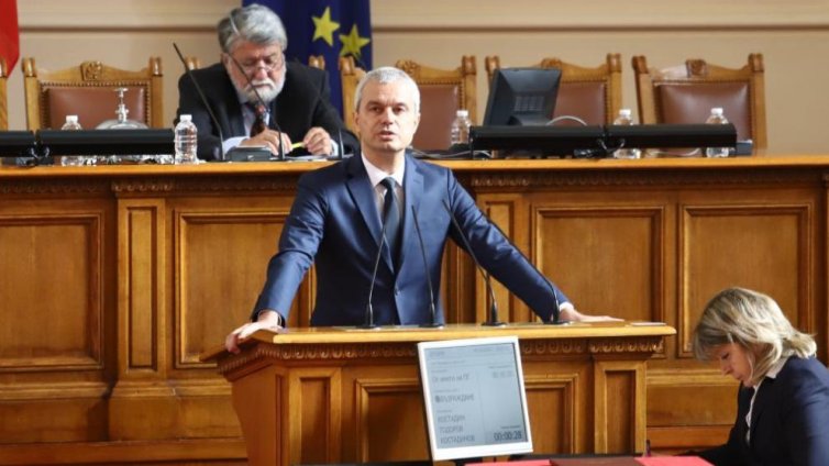 Костадинов: Време е България да се управлява от водачи, а не от мижитурки