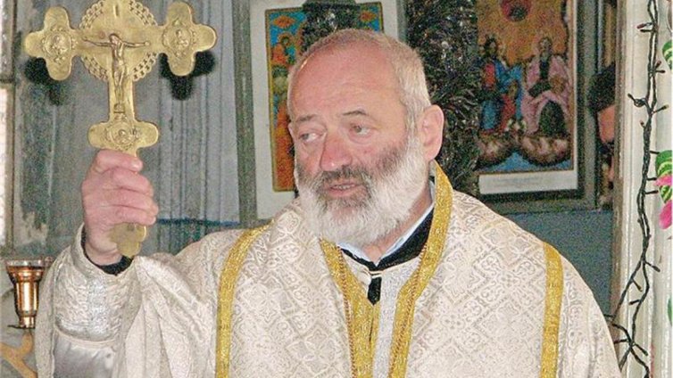 Старозагорският митрополит катастрофира