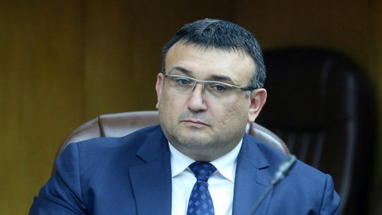 Младен Маринов: Работим по всички сигнали за корупционни схеми