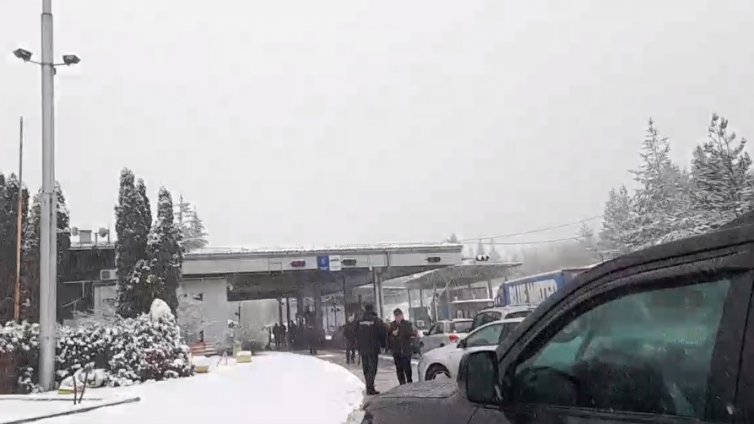 Бой и арести на границата с РСМ! Демерджиев: Неприемливо е! (ВИДЕО)