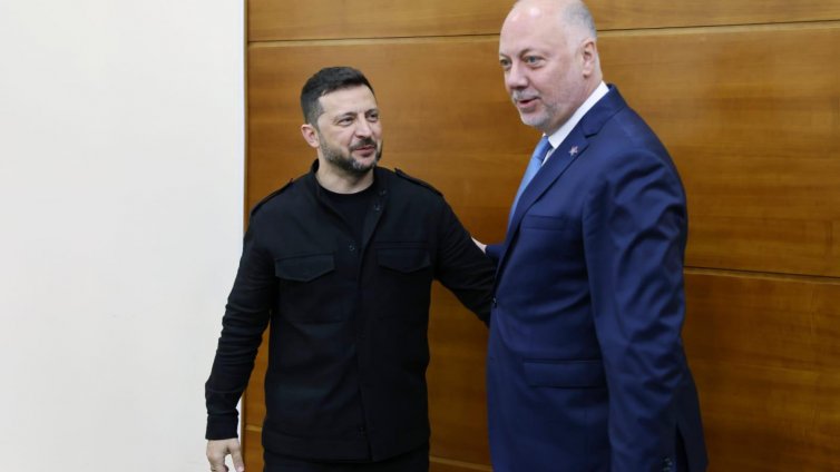 Желязков отива на среща на върха в Киев по покана на Зеленски