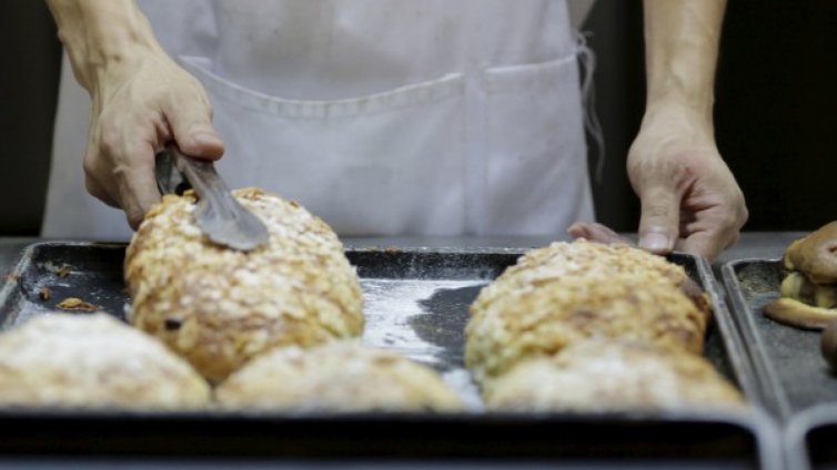 Пшеницата поевтинява, хлябът – по-скъп