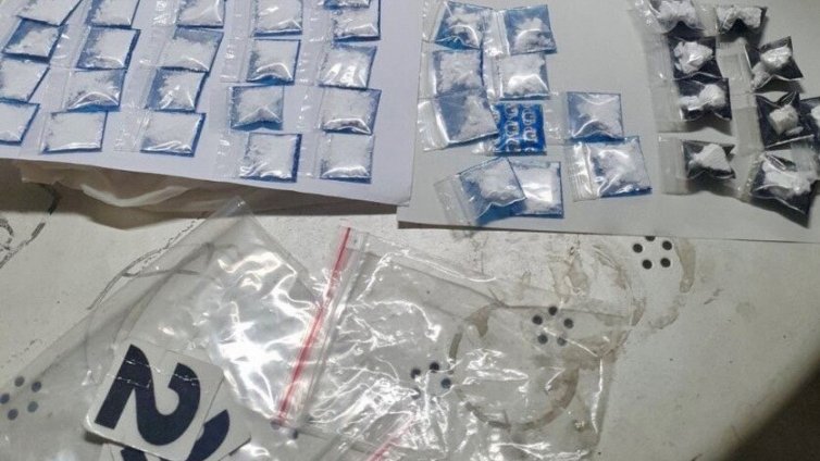 Осем души са арестувани в София заради наркотици