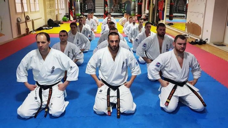 Започна KWU тренировъчен лагер и съдийски семинар с международно участие от Русия и Беларус