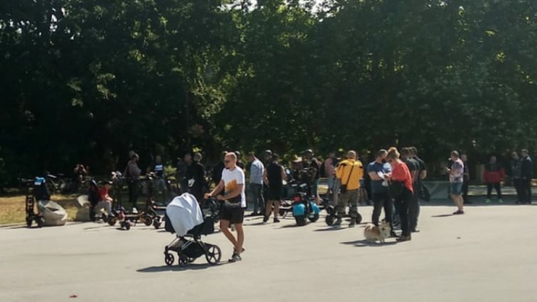 Събор на тротинетките се проведе във Варна