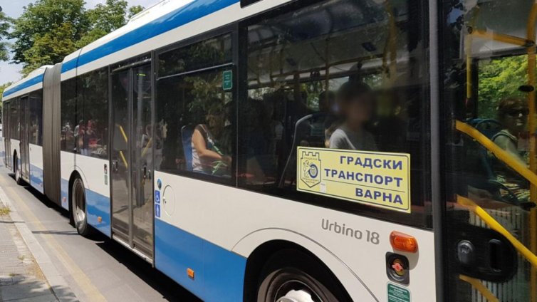 От днес градският транспорт във Варна е с удължено работно време