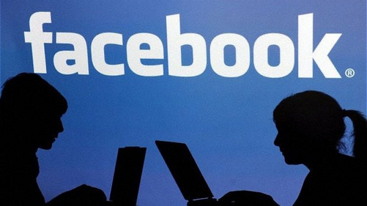 Facebook ще предлага платен достъп до новини и статии