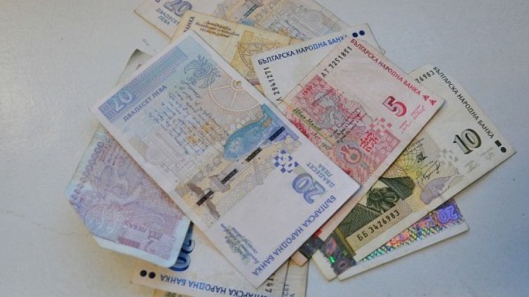 Скок с поне 10% на бюджетните заплати иска КНСБ  