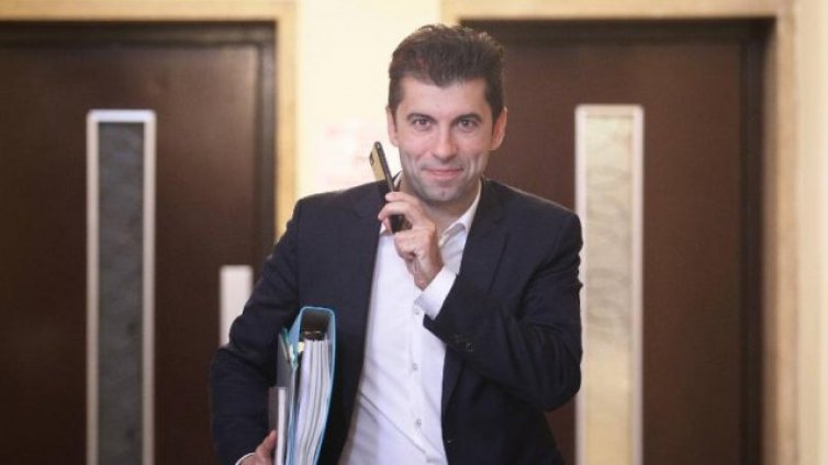 Две от Топ 8 фирмите с ниски лихви от ББР. Кои са и колко им дадоха?