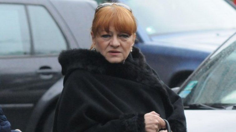 Ало измамници ужилиха и Богдана Карадочева
