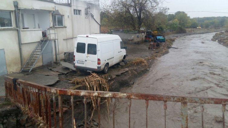 Пети ден издирват изчезналата жена в Бургаско