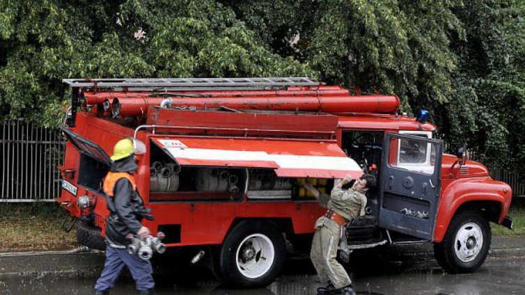 Без жертви в пожара в Симеоново
