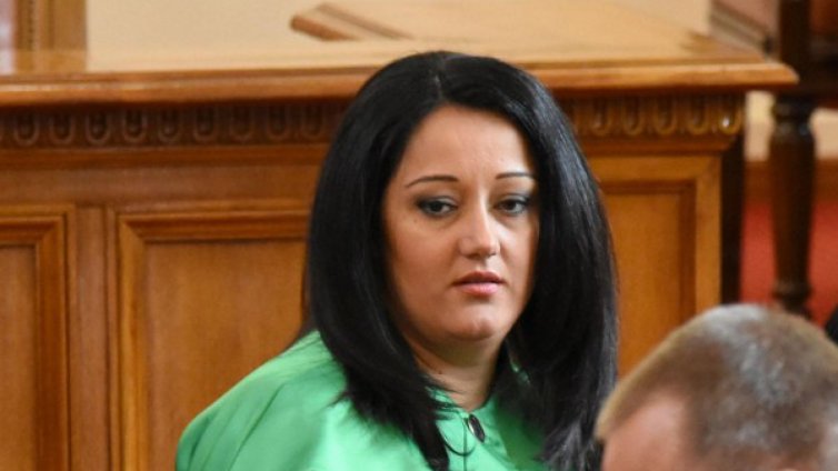 Програмата за председателството ще е ясна след дебат 
