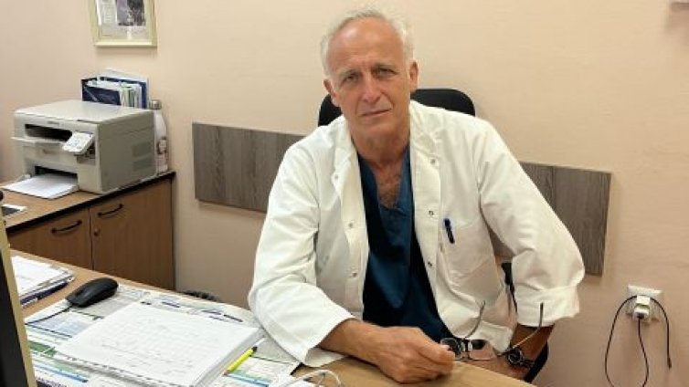 Варненски медици спасиха родилката, за която десетки дариха кръв