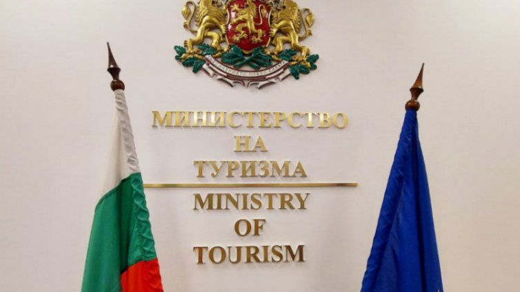 Започнаха разплащания по програмата за хуманитарно подпомагане на разселени украинци