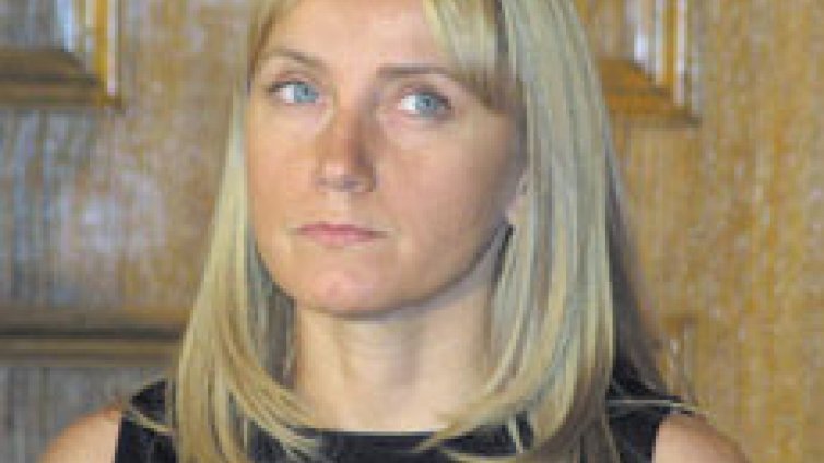 Елена Йончева ще ражда през март