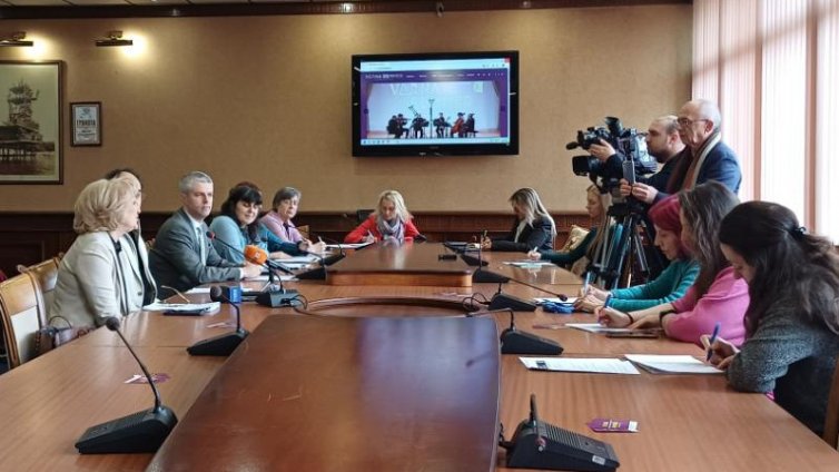 Световни звезди пристигат във Варна за 100-годишнината на ММФ &bdquo;Варненско лято&ldquo;