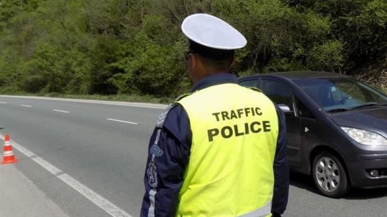 Полицейска акция в пика на трафика от гастербайтери до турската граница
