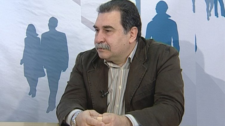 "Щрихи от утрото" (22.03.2016) - Каква е актуалната обстановка на пазара на труда във Варна преди старта на летния сезон? 