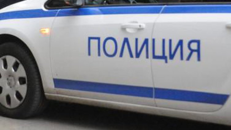 Глобиха германец за непристойно поведение