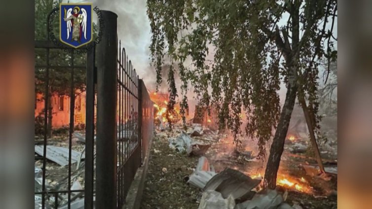 Русия изстреля ракети "земя-въздух" към Украйна