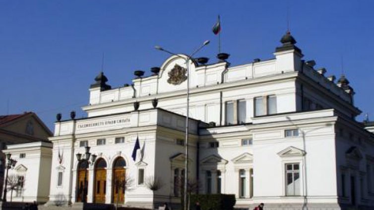 Борисов към лидерите: На думи всички са герои, но дезертираха!
