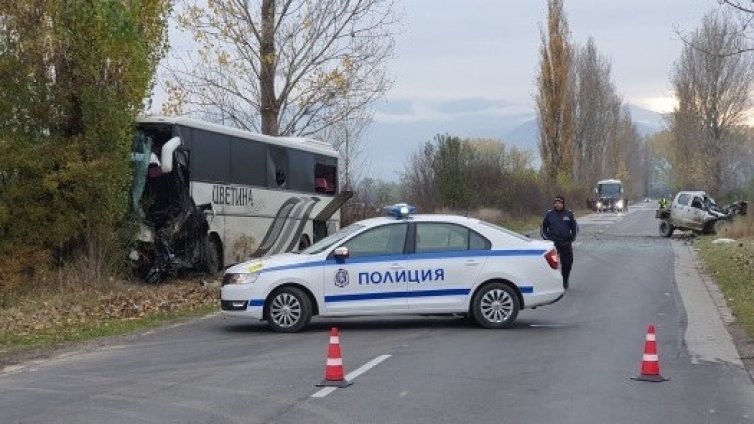 НСИ: 2128 катастрофи за година във Ваненско, 29 души са починали на пътя