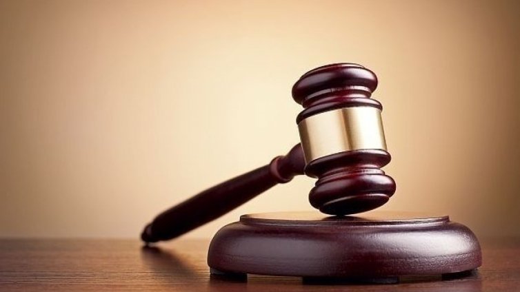 Младеж отнесе пробация за кражба на лаптоп