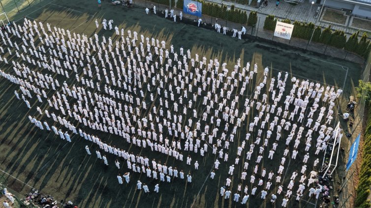 С над 2000 участници от 44 държави започна ХIX Международен лагер по бойни изкуства в Камчия