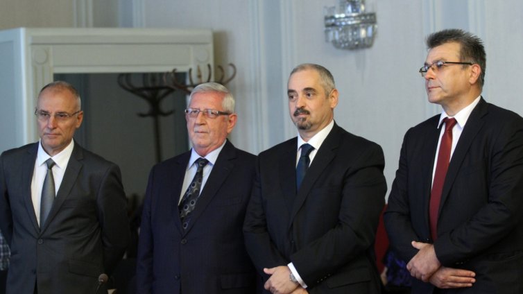 Четирима претенденти се борят за гуверньор на БНБ