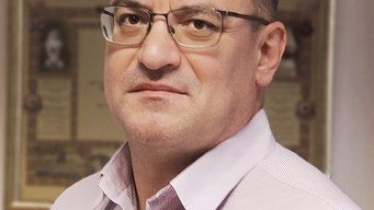 Димитър Маринов стана шеф на Фармацевтичния съюз
