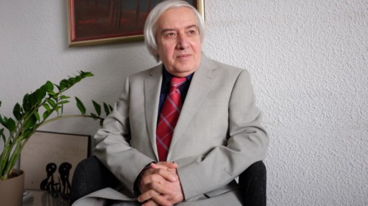 Физикът Теодосиев: Свободата изисква тежък труд цял живот
